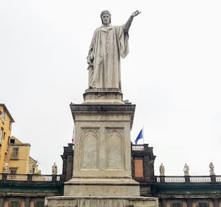 Exploring Naples's gallery image