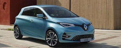 Faut-il acheter ou louer ses batteries de voiture électrique ?