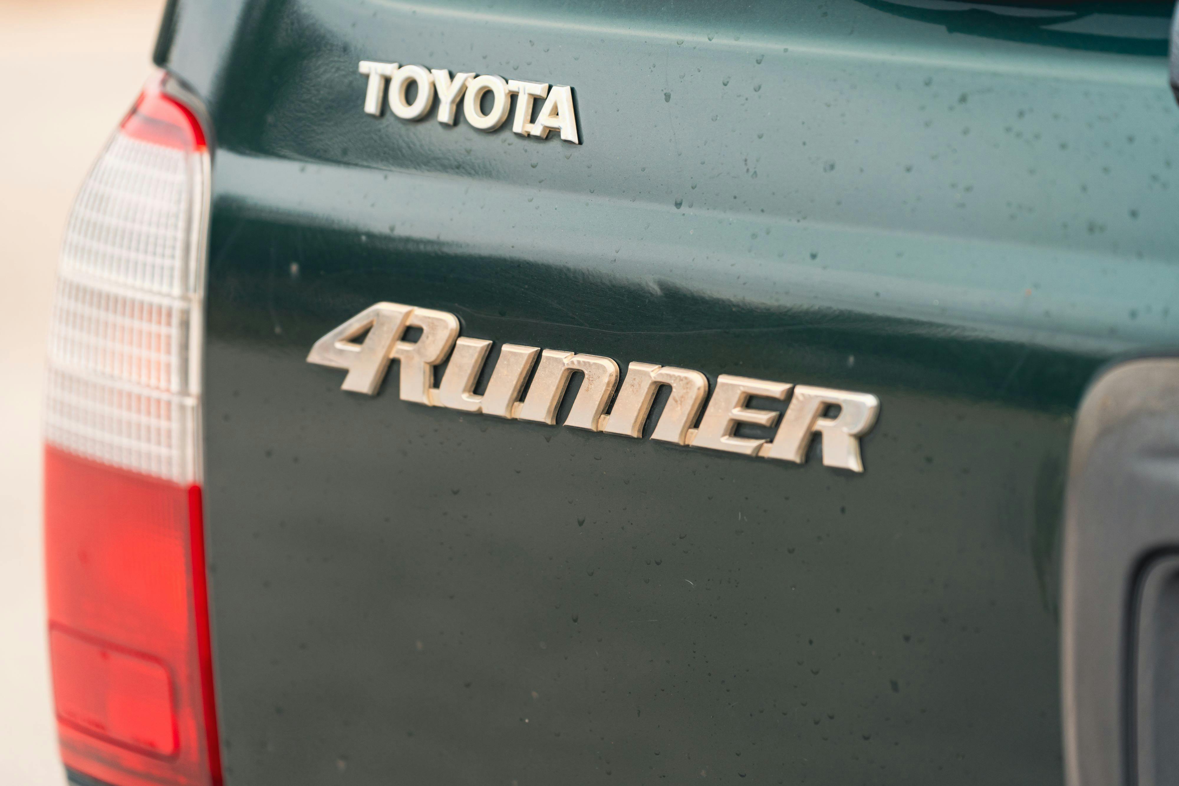 2000 4Runner SR5 in Imperial Jade Mica in Dripping Springs, TX.