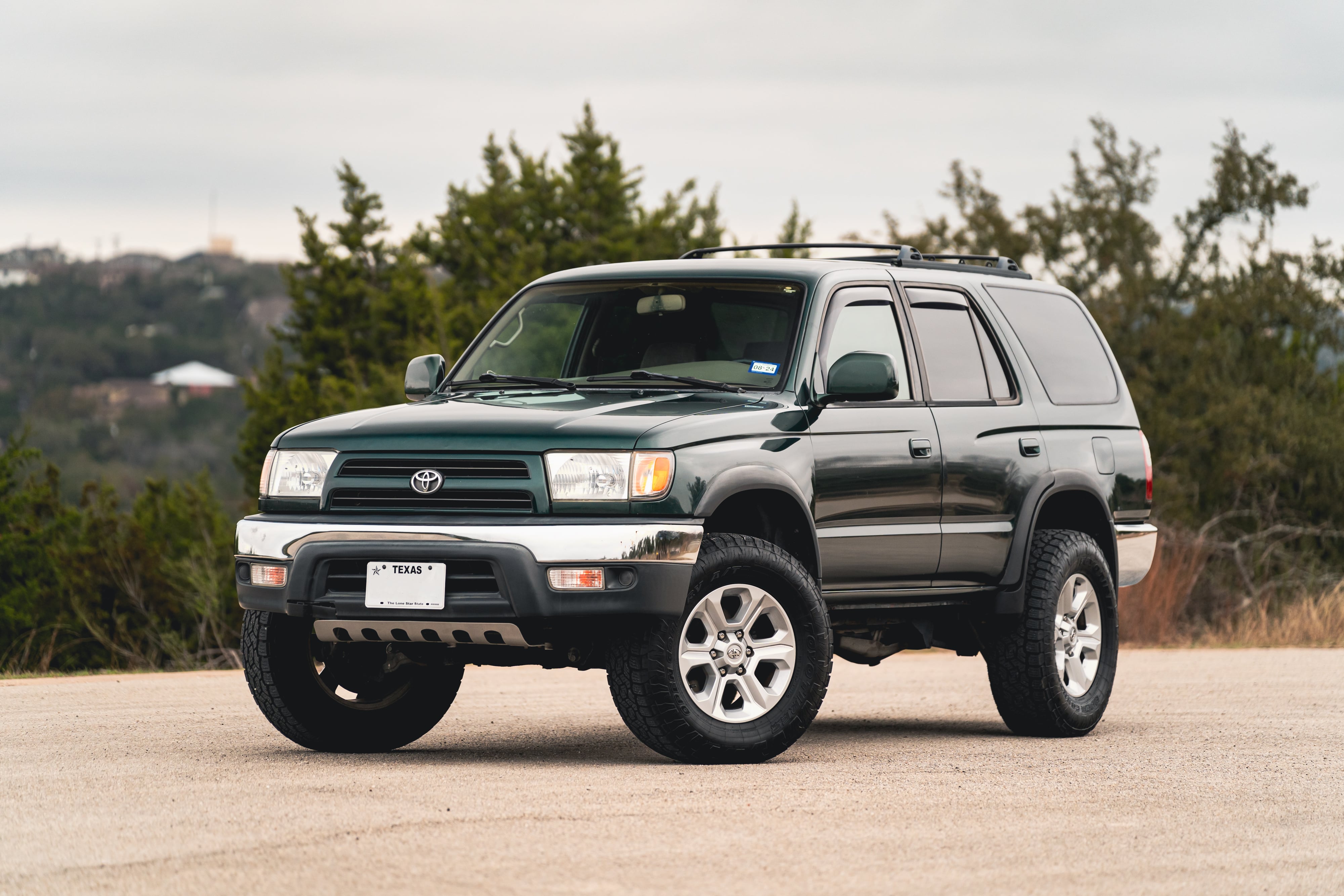 2000 4Runner SR5 in Imperial Jade Mica in Dripping Springs, TX.