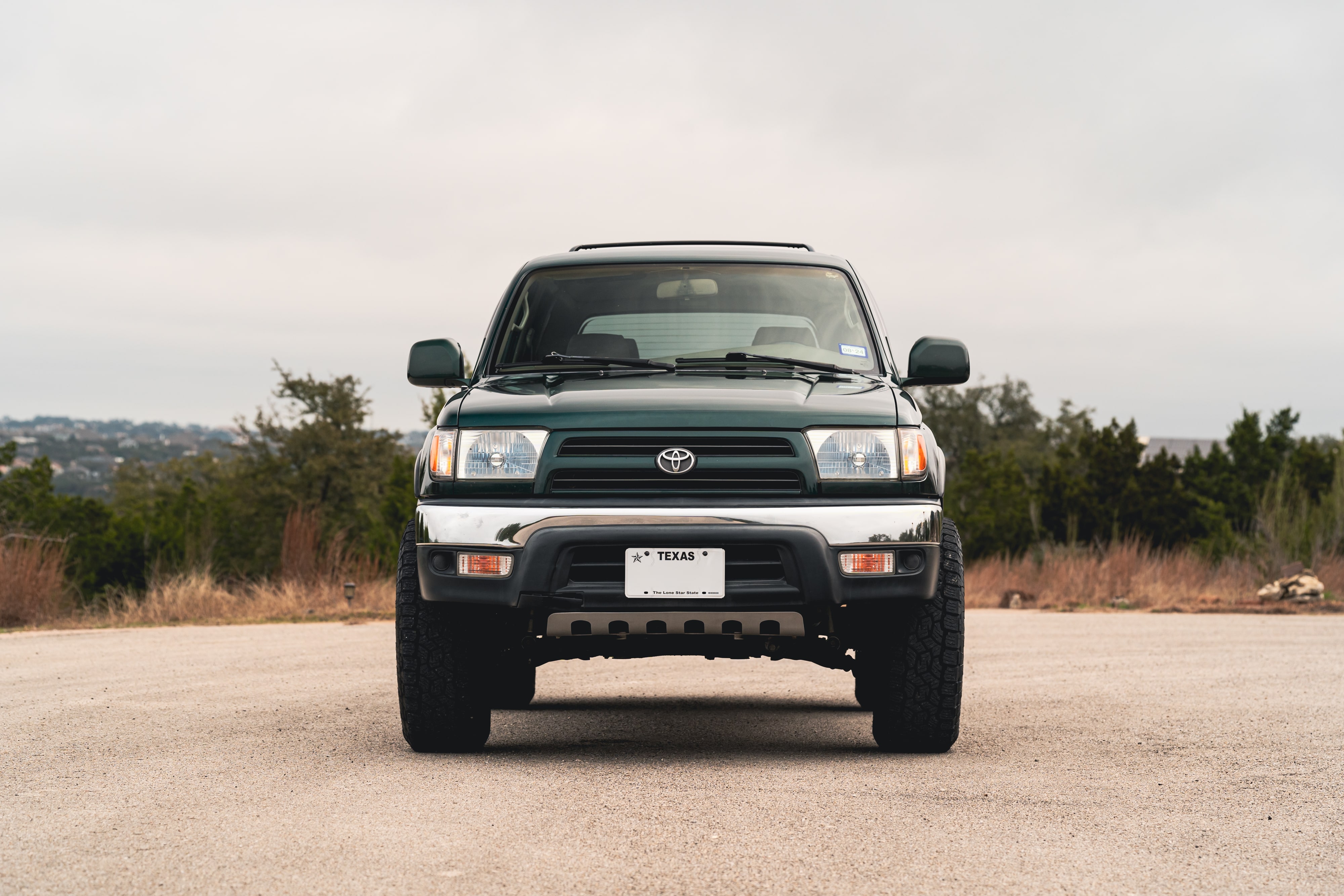 Imperial Jade Mica 2000 Toyota 4Runner SR5 shot in Austin, TX.