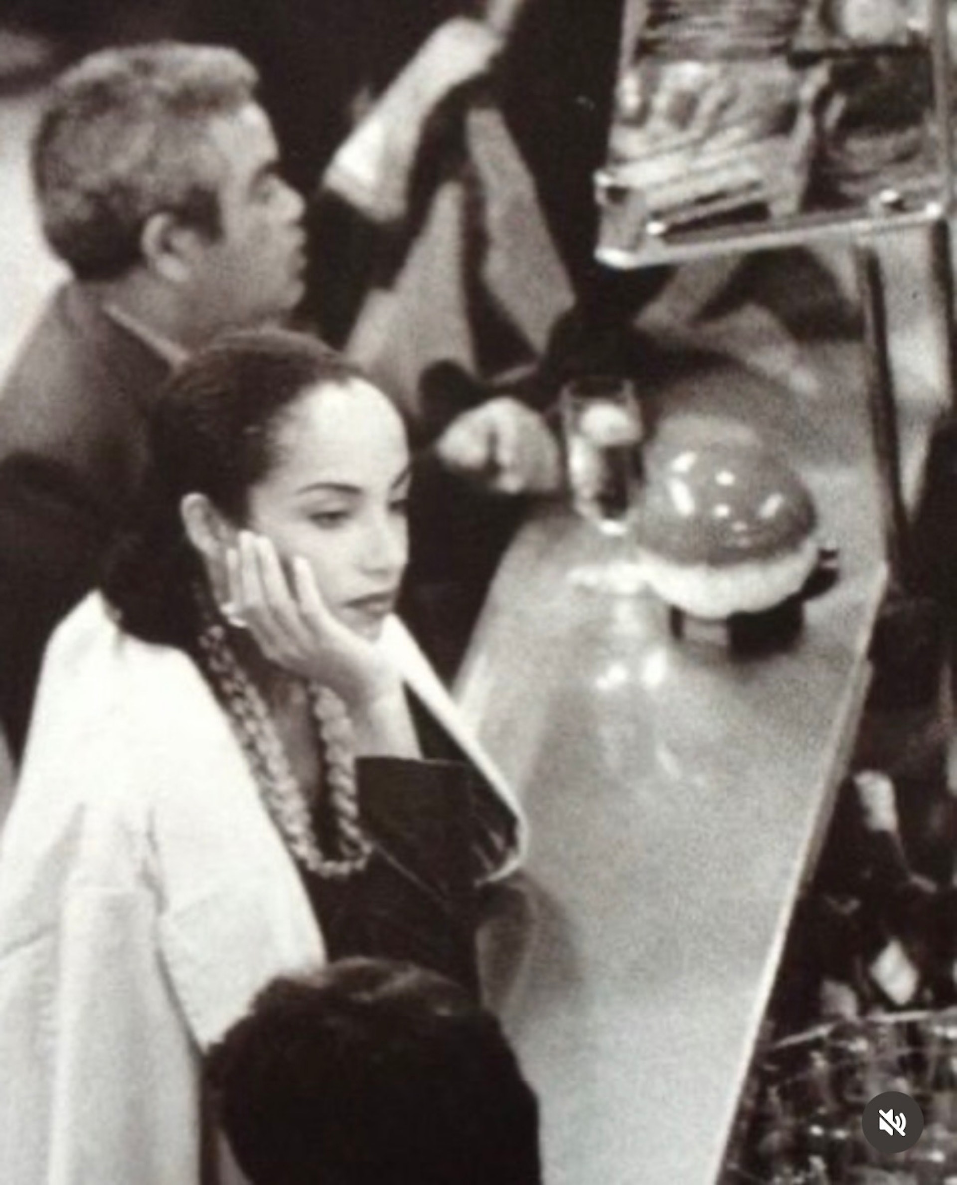Skate Muzik: Listen to Sade