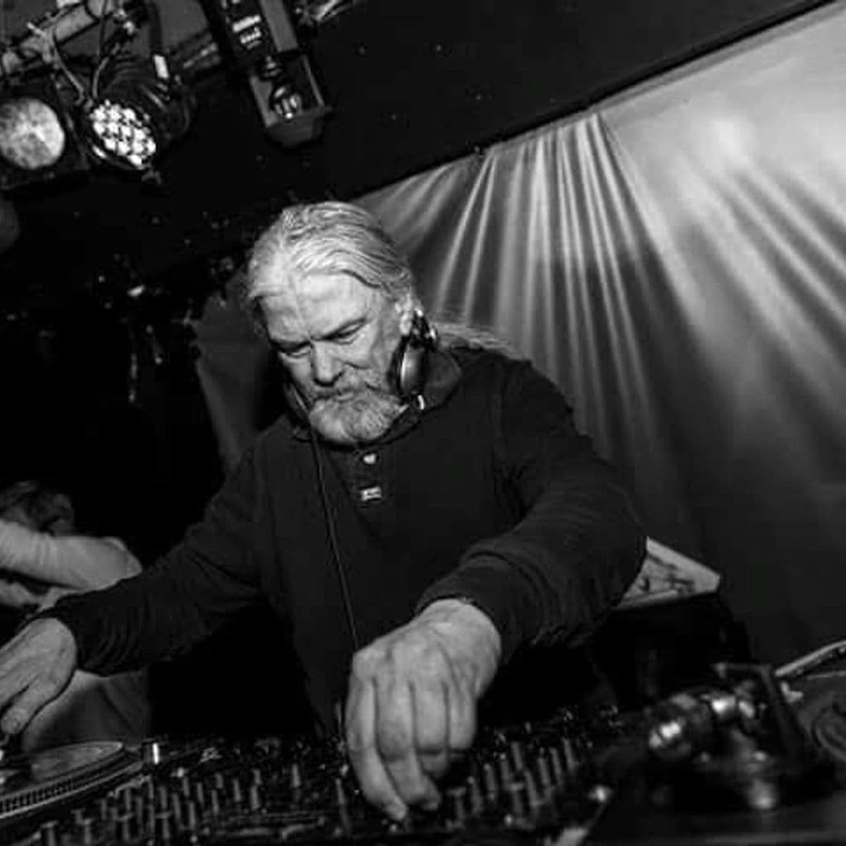 Colin Curtis // 13-06-20