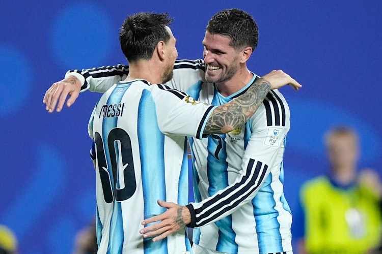 World Cup odds and predictions for soccer betting on Monday featuring Argentina, France, Norway, and Lionel Messi.