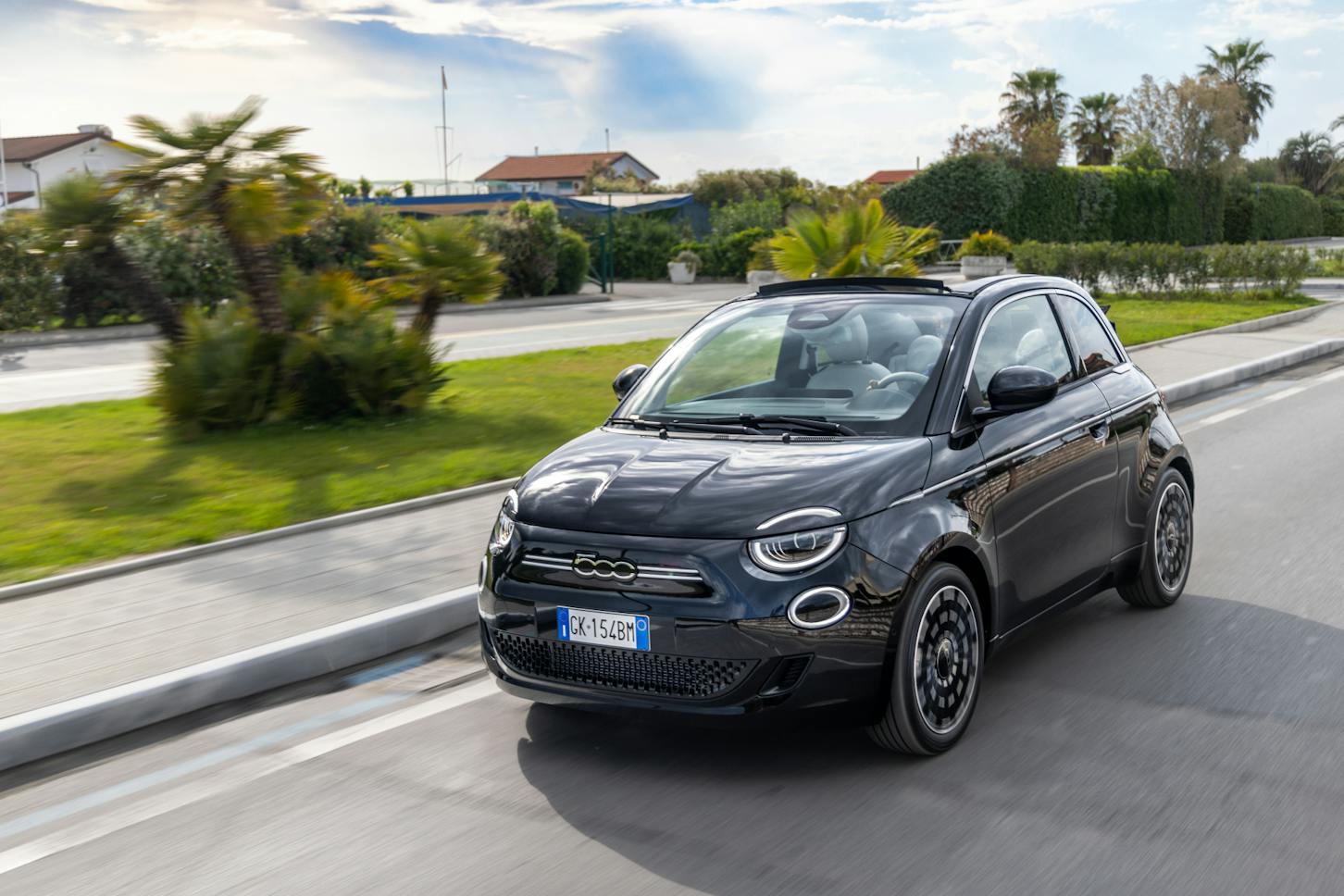 Fiat 500 Elektro — günstiger Elektro-Kleinwagen für die Stadt.