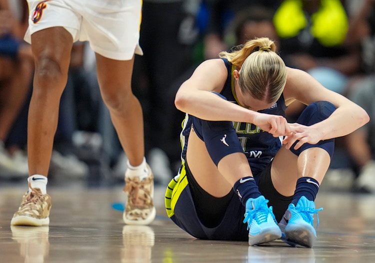 Paige Bueckers Update.