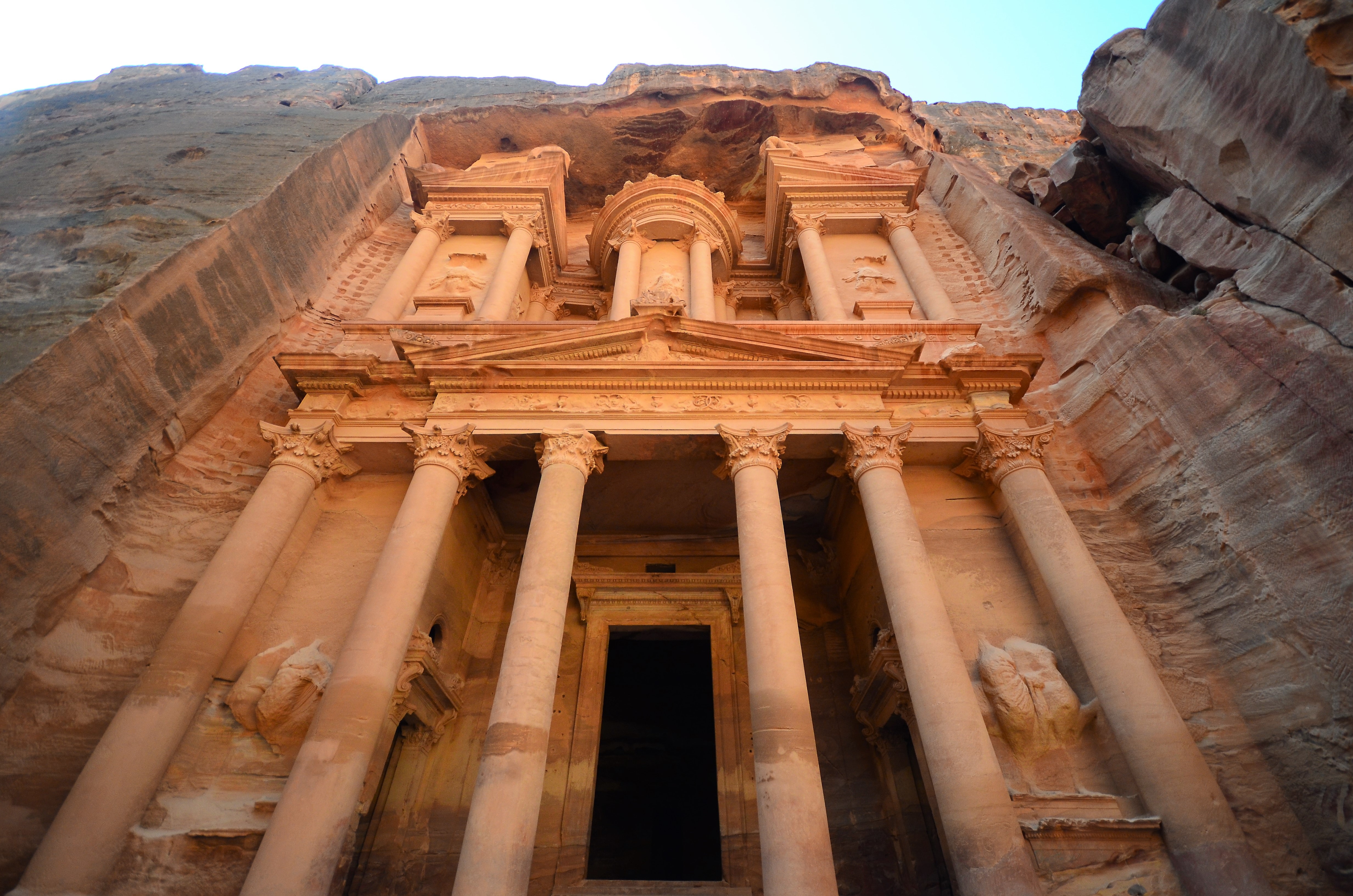 Step into History: Jordan Tours That Bring the Past to Life - Exploring Petra: The Ancient City