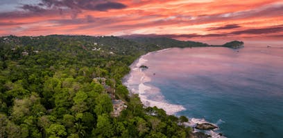 Best Costa Rica Beaches for Couples, Families & Wildlife Lovers