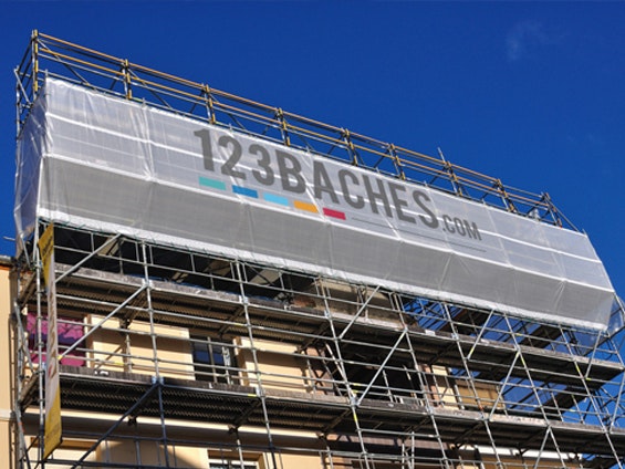 Bâche grille mesh anti-vent pour travaux