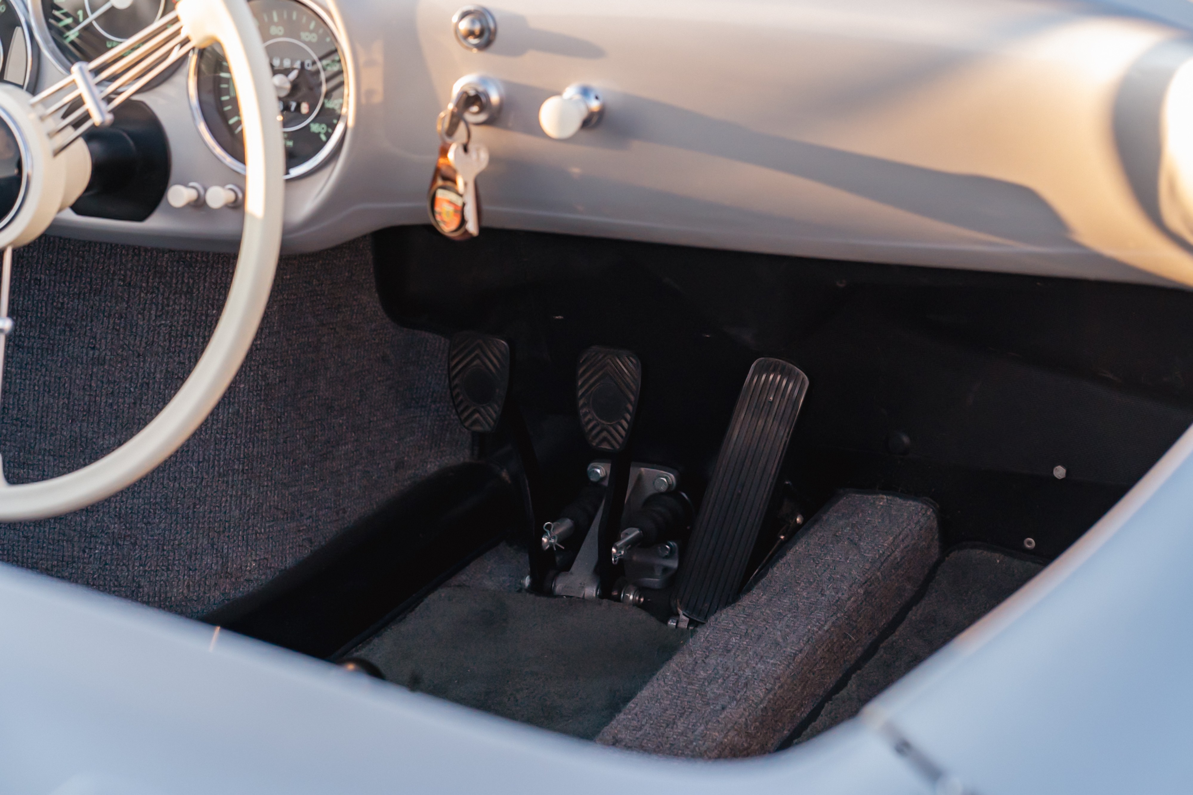 1956 Beck 550 Spyder pedal box with a Willhoit built Porsche 1600 S.