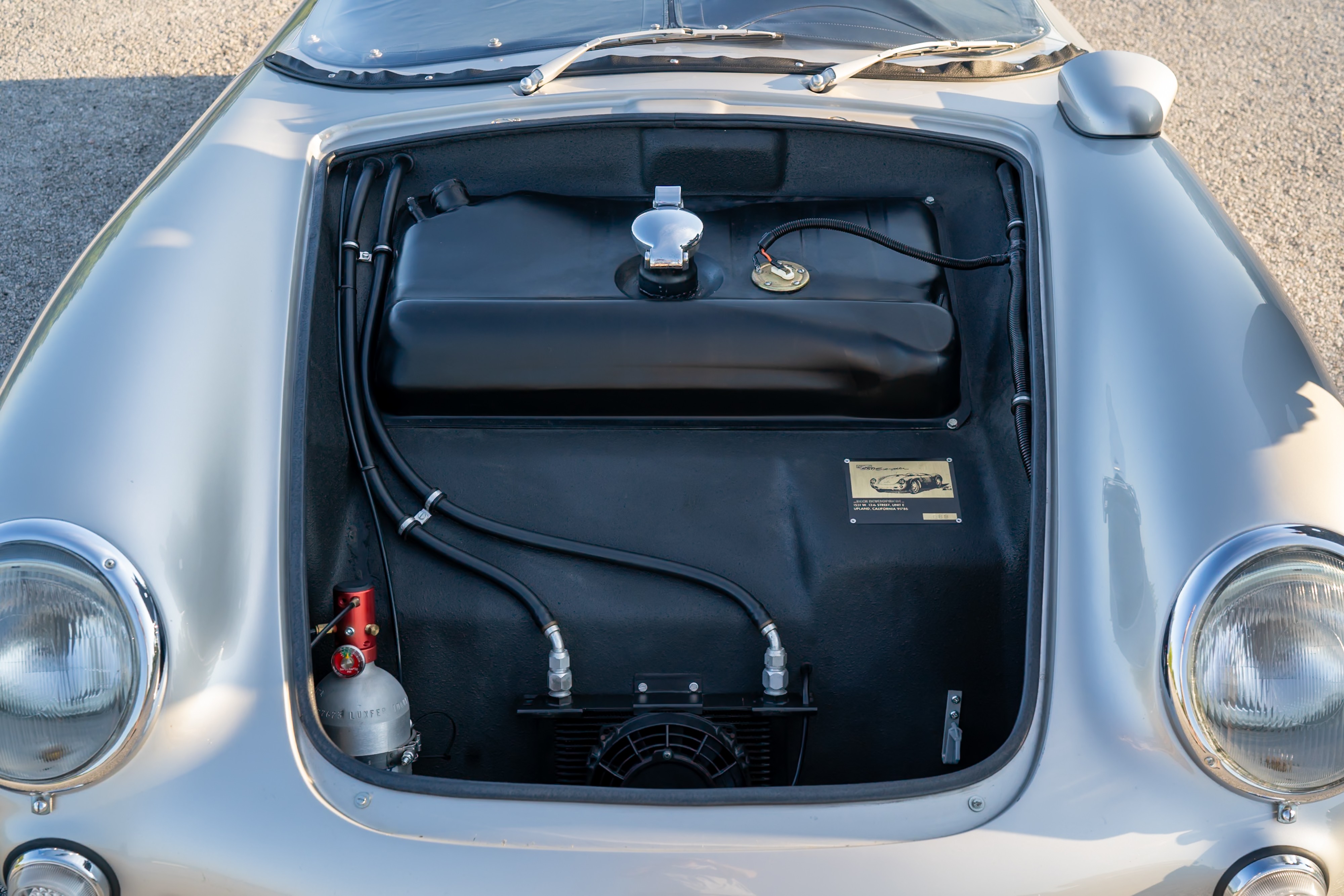 1956 Beck 550 Spyder frunk with a Willhoit built Porsche 1600 S.