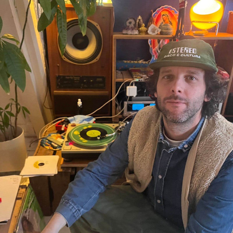 Breakfast Club Coco w/ Palo Santo Discos