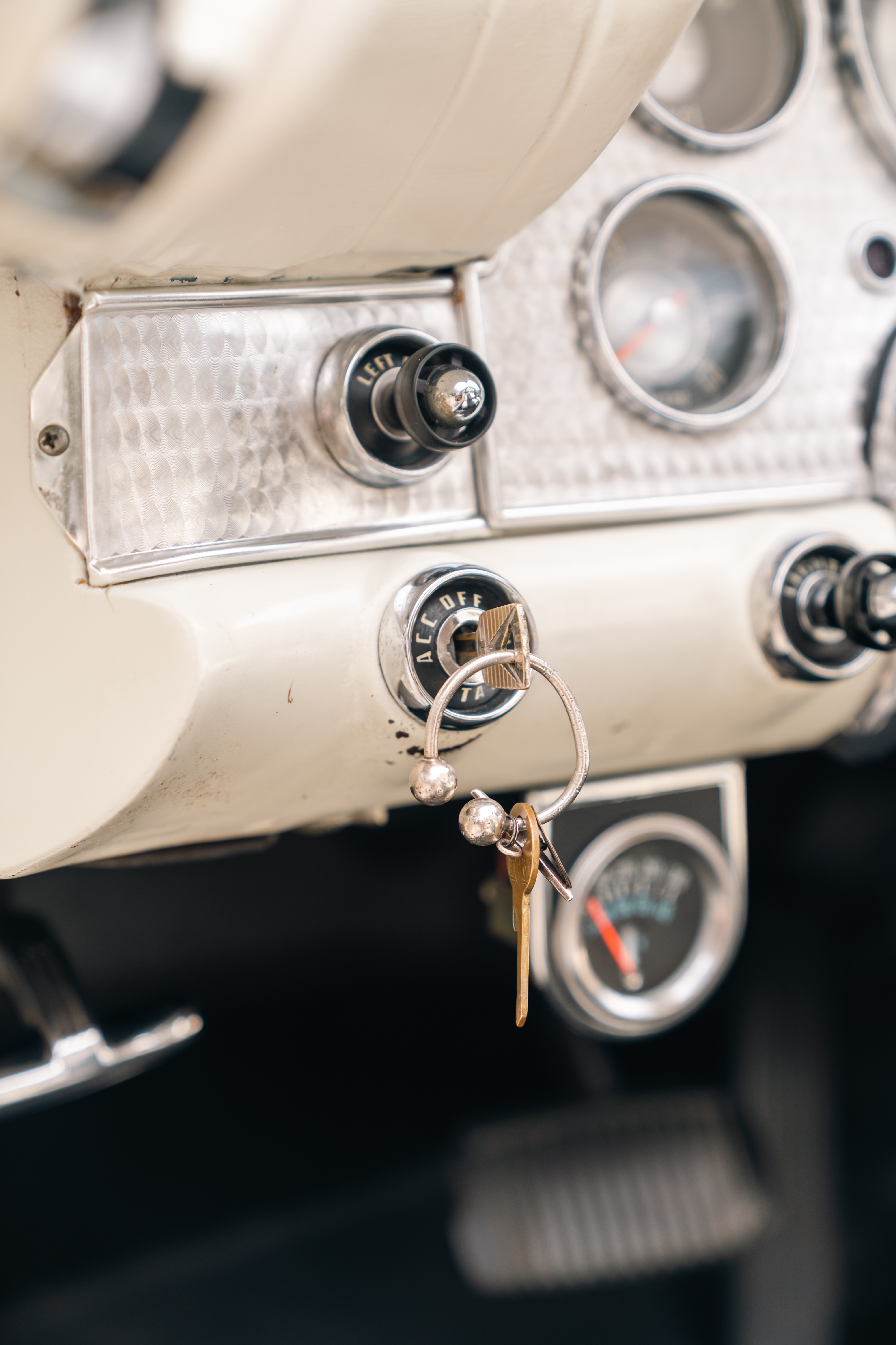 Ignition on a 1957 Ford Thunderbird in Austin, TX.