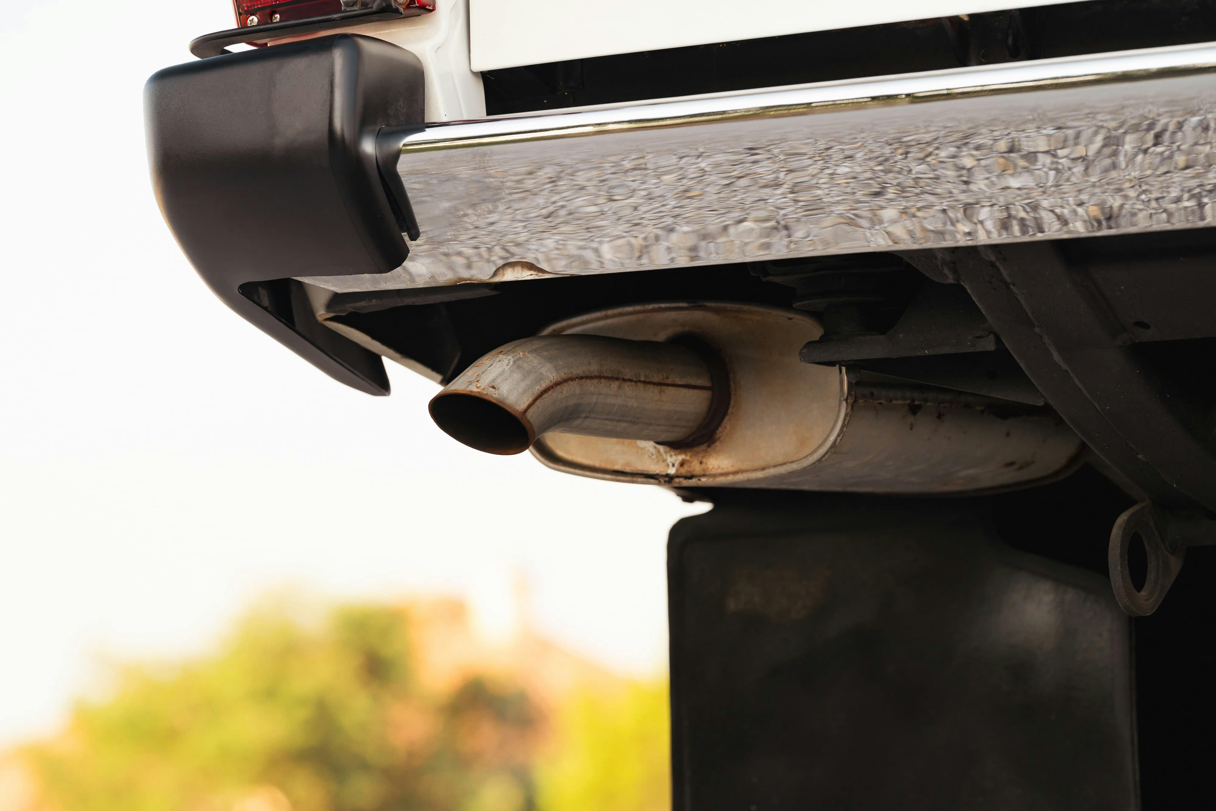 1995 White Land Rover Range Rover County Long Wheel Base in Austin, TX.