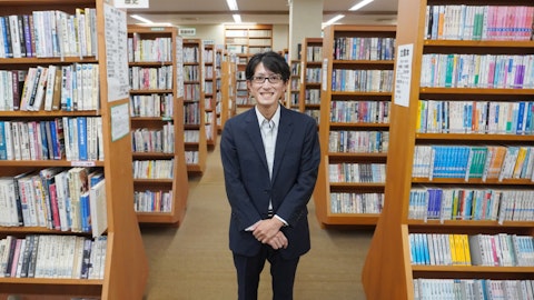 電話の自動発信で業務時間を6分の1に削減した鹿屋市立図書館の取り組み