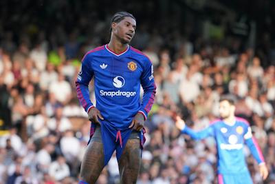Carrick Pressure Builds as Dimers Model Backs Manchester United at 54% Against Tottenham