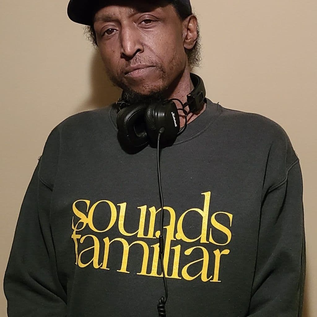 Sounds Familiar Takeover: Lee Collins // 26-02-21