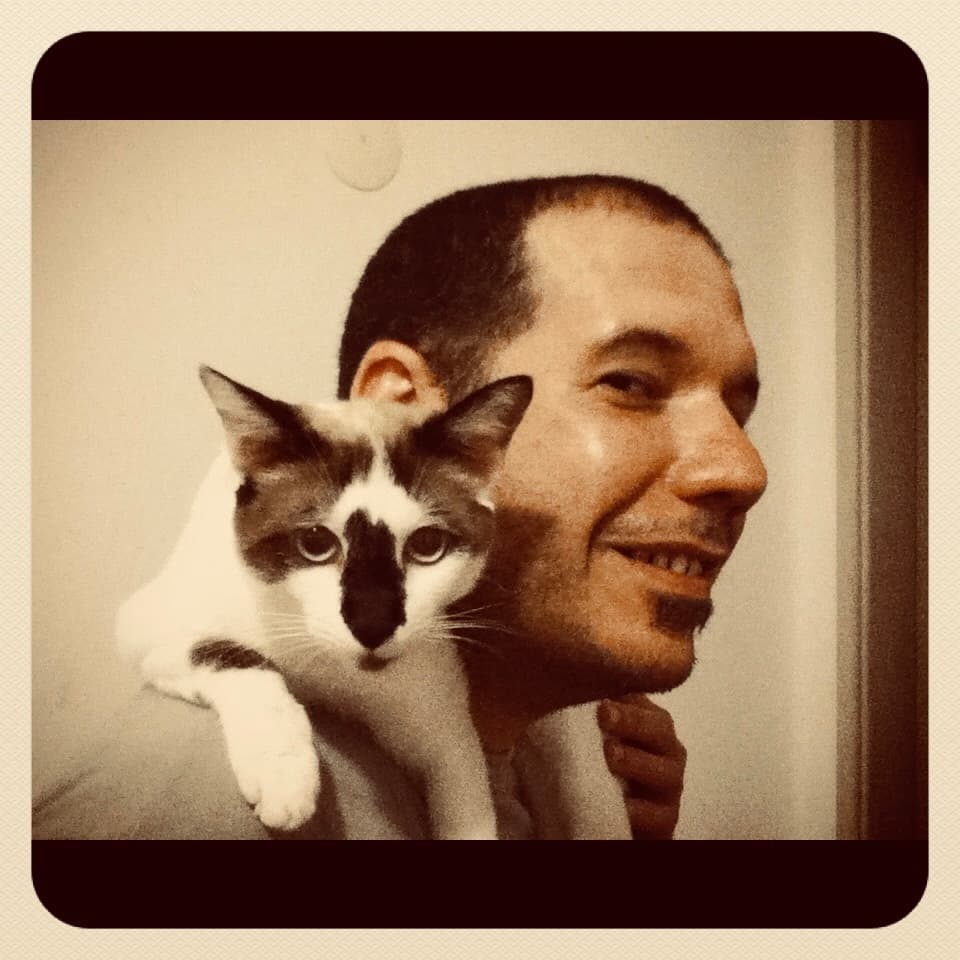 Neon Colonialismo: Batida with DJ Dolores