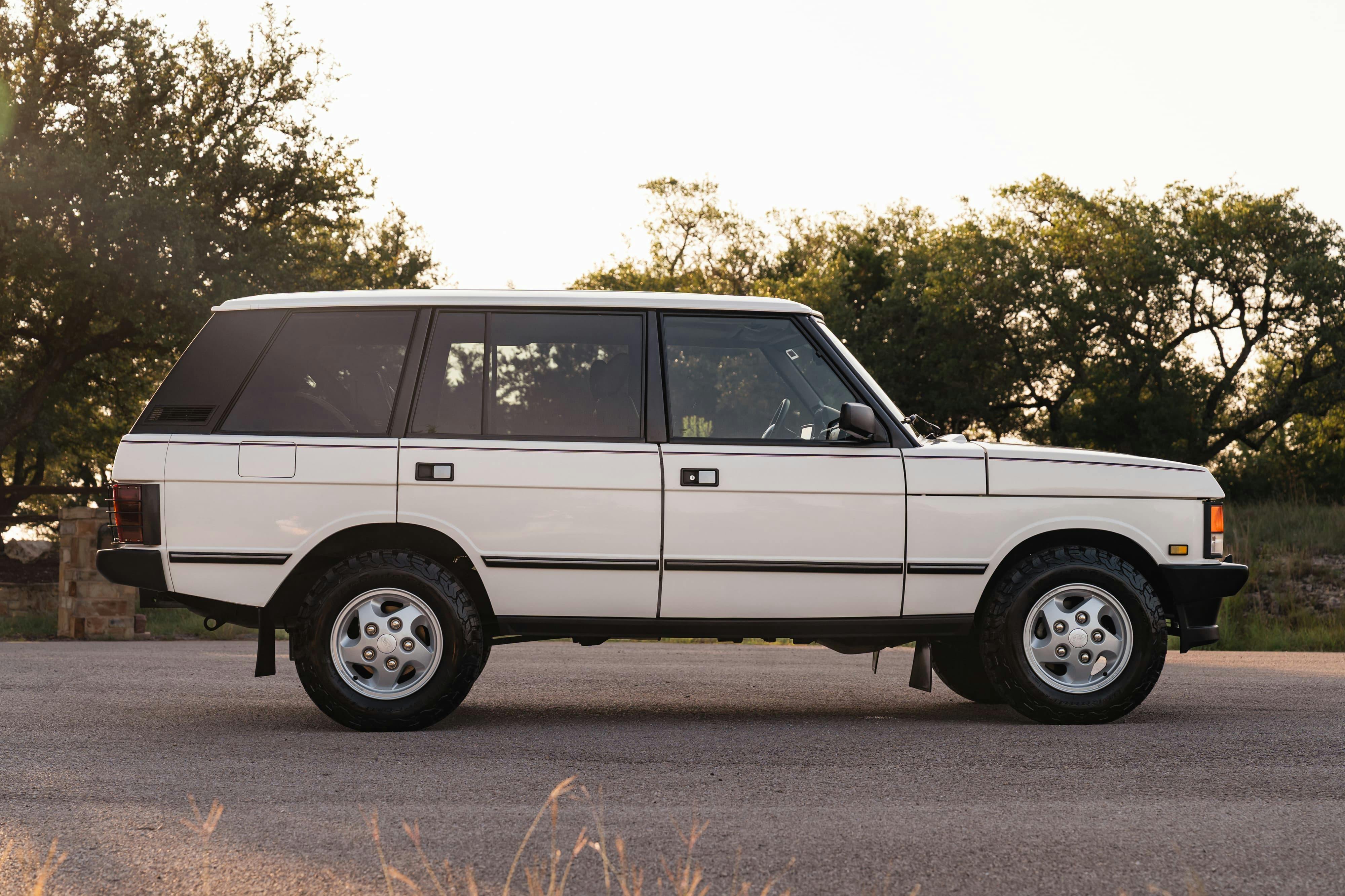 1995 White Land Rover Range Rover County Long Wheel Base in Austin, TX.