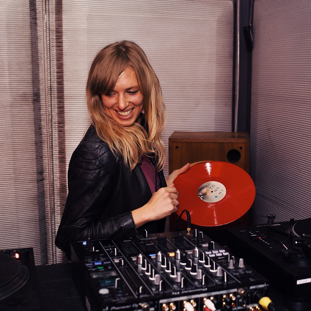 Helfetica with Anna Wall