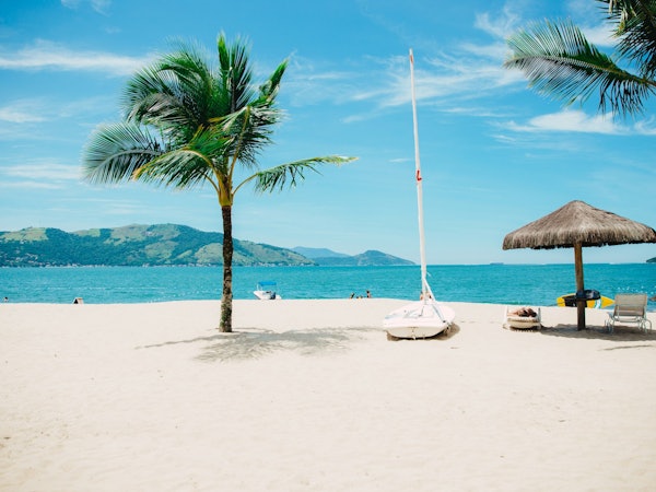 How to Throw an Epic Labor Day Luau Party