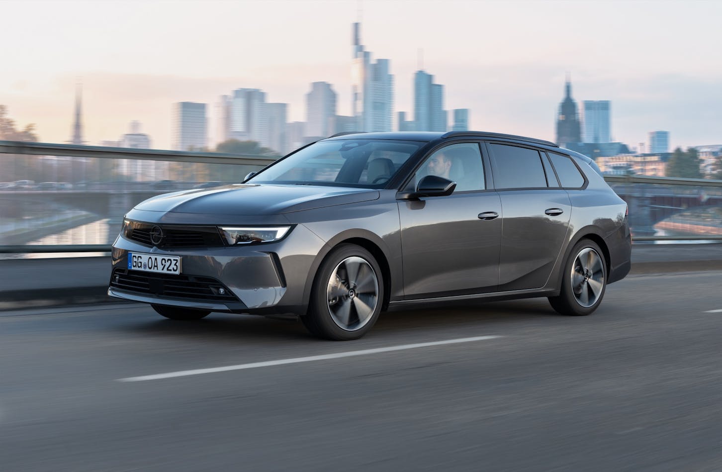 Ein Opel Astra Sports Tourer.