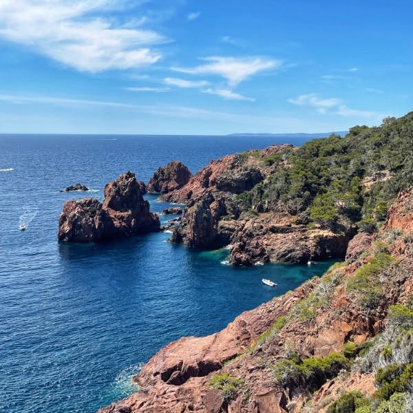 Walk Along the Red Cliffs of Dramont's main gallery image
