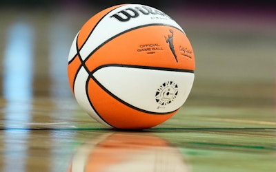 Clay Travis’ WNBA challenges: Hypothetical spreads, odds and data