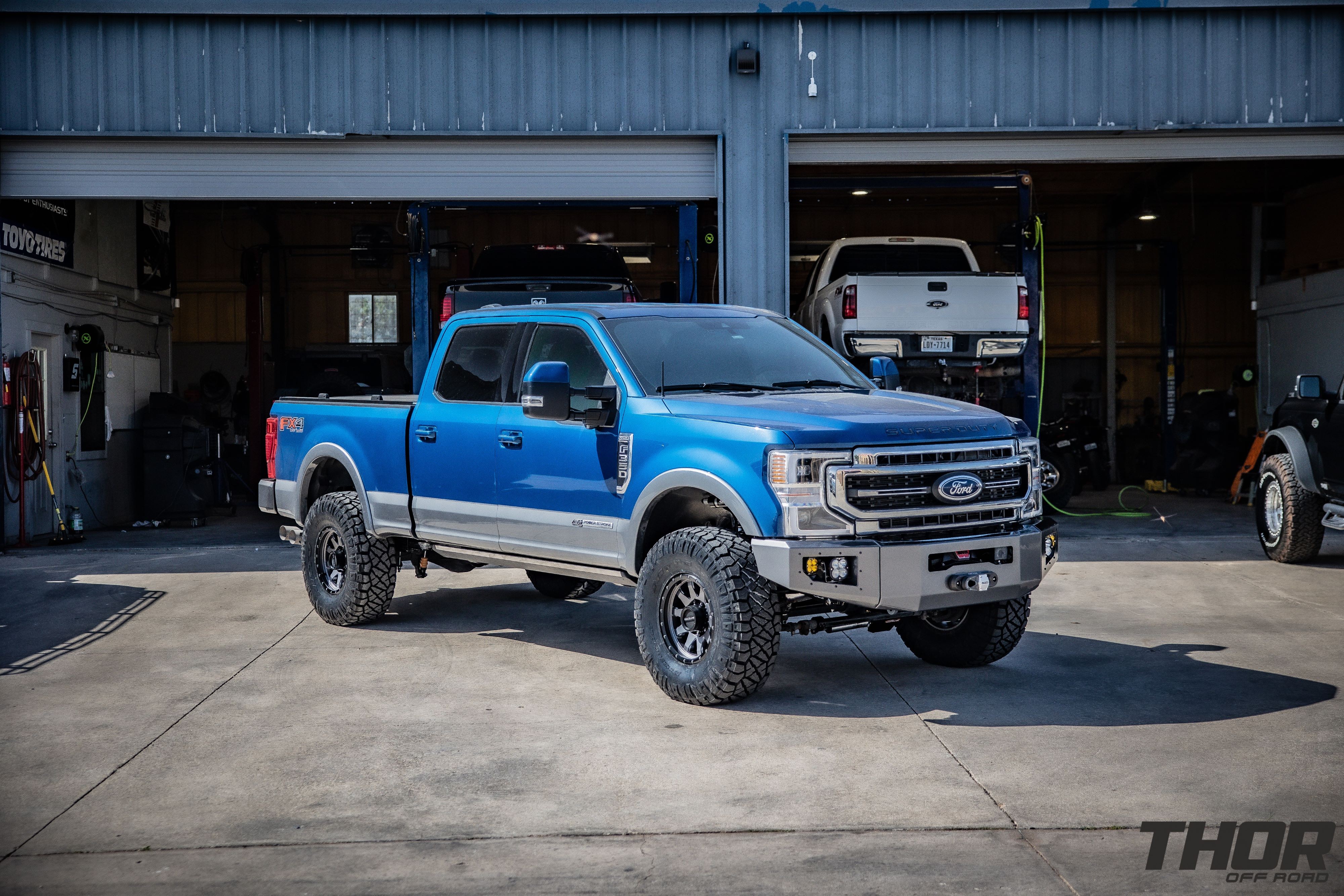 2023 Ford F-350 Super Duty Lariat