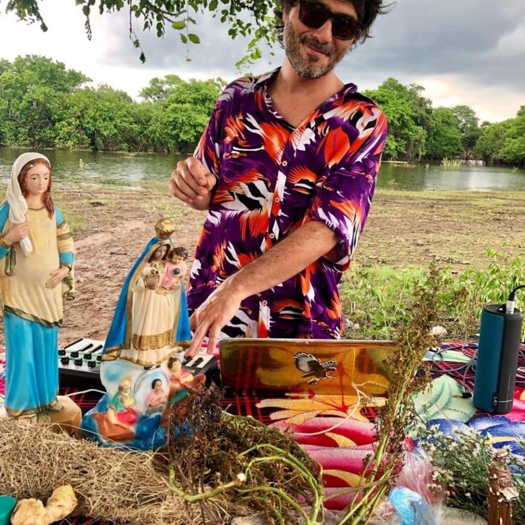 Soundway: Paula Juana with Simón from Bomba Estéreo // 29-01-21