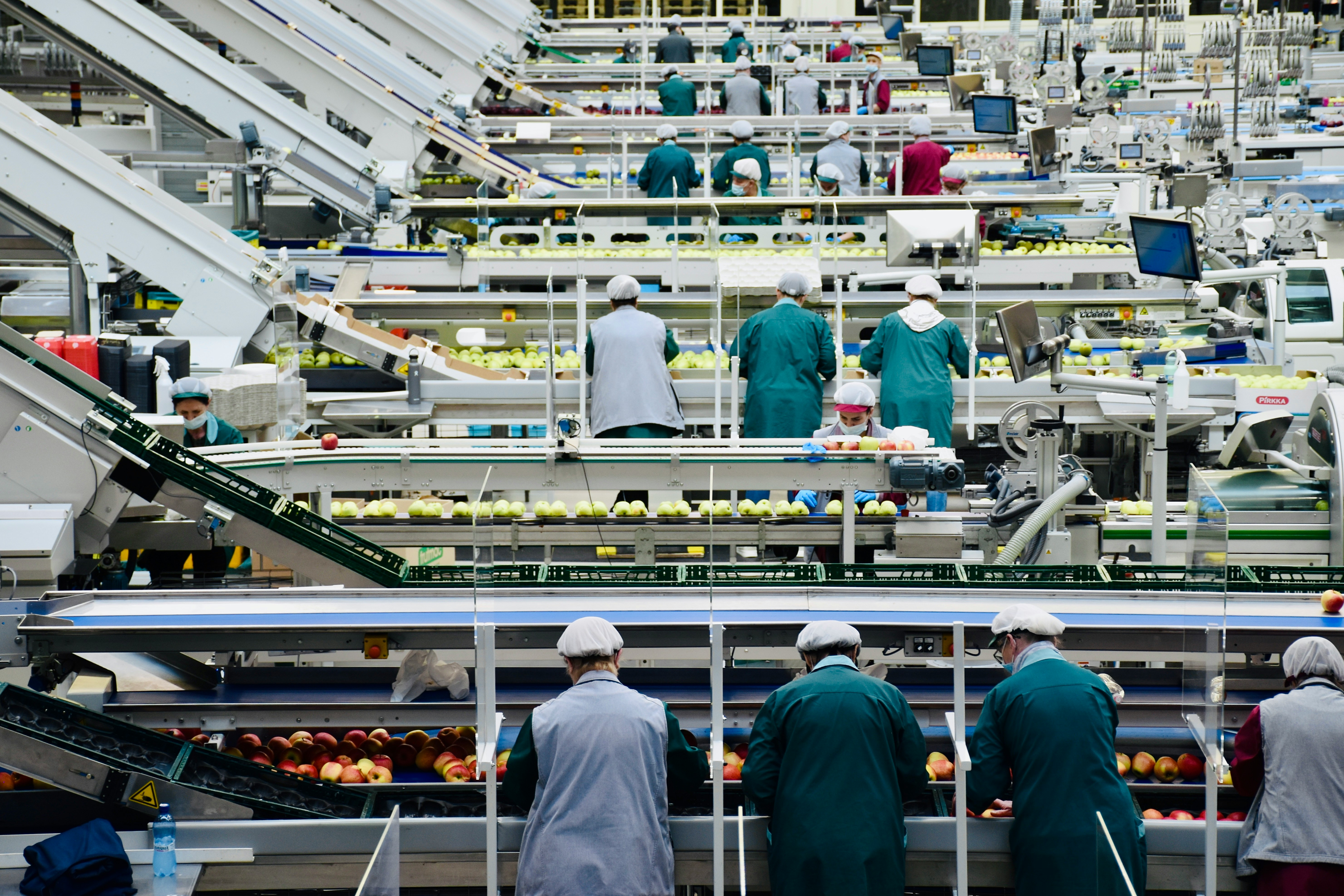 How Tech is Revolutionizing The Produce Supply Chain