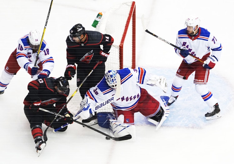 5 NHL plays for Tuesday