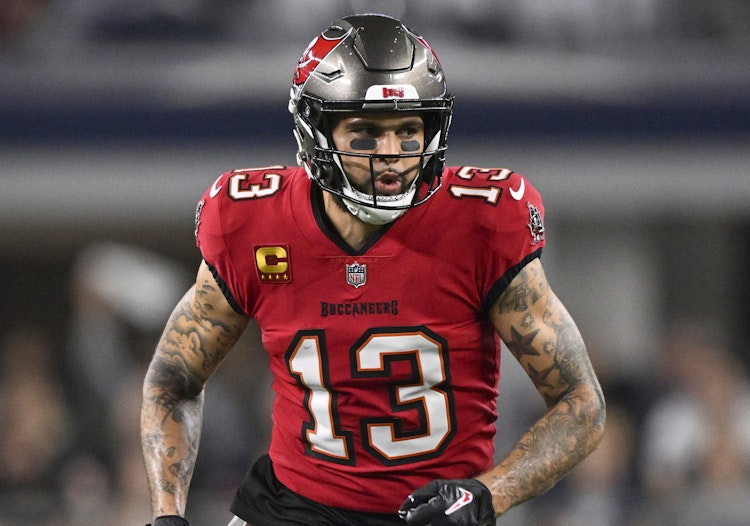 Mike Evans Props.