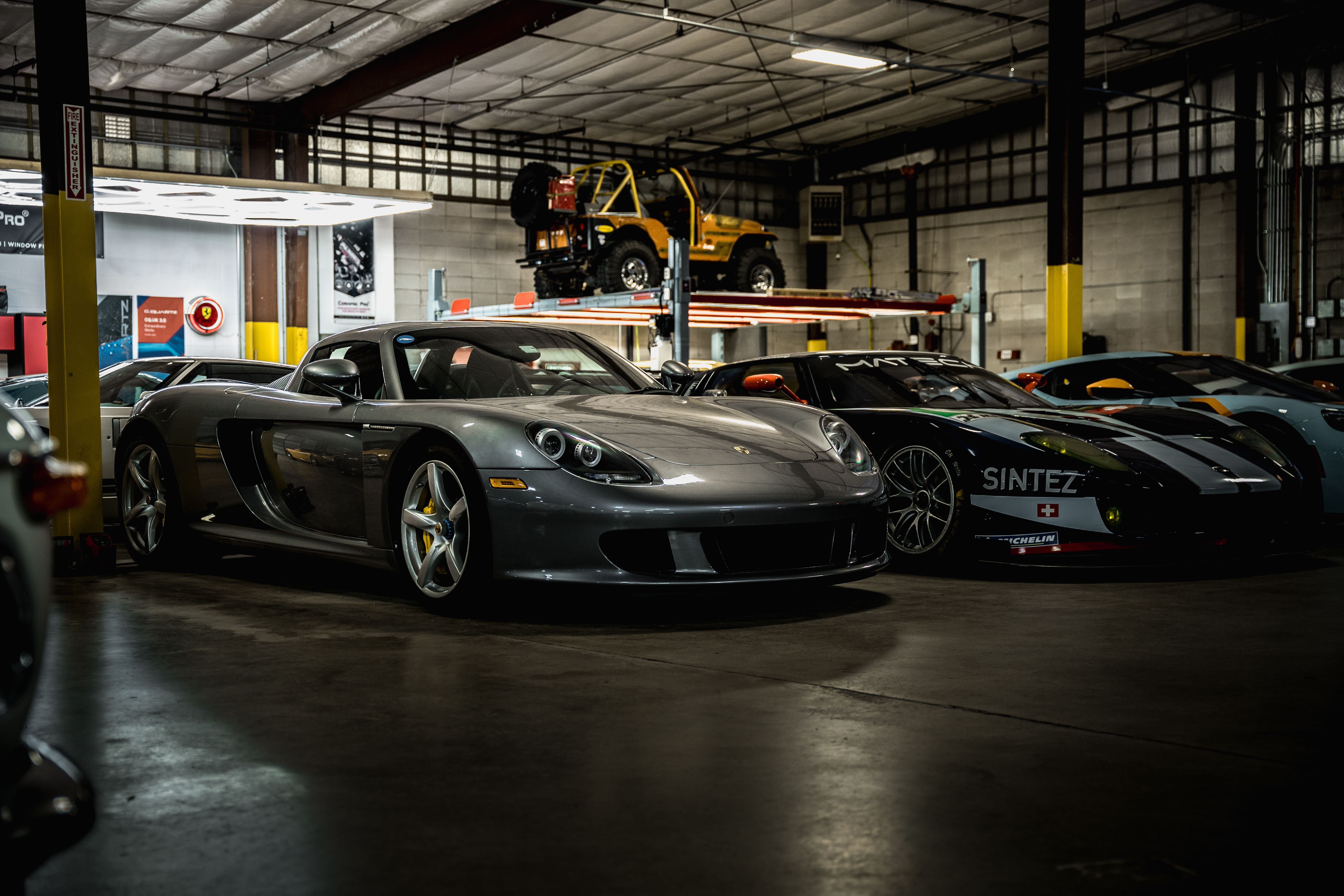 Porsche Carrera GT at Petrol Lounge.