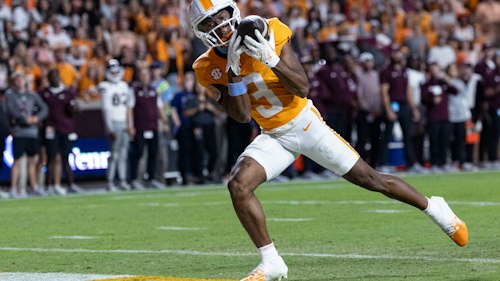 Eye-Catching Squirrel White Injury Development Leads Experts to Update Tennessee vs. Ohio State Prediction