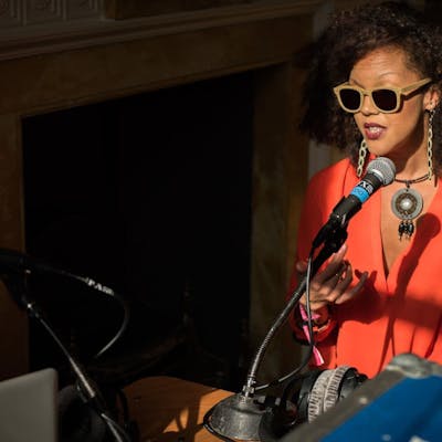 1:54 Pop Up: Phoebe Boswell & Leanne Wright