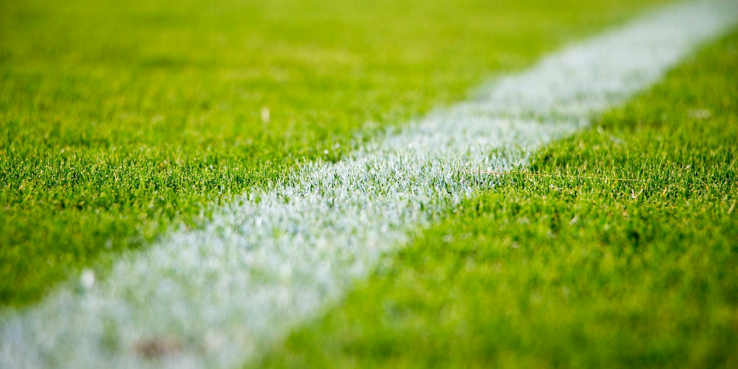 2024 Surfboard Review: The Pyzel Ghost