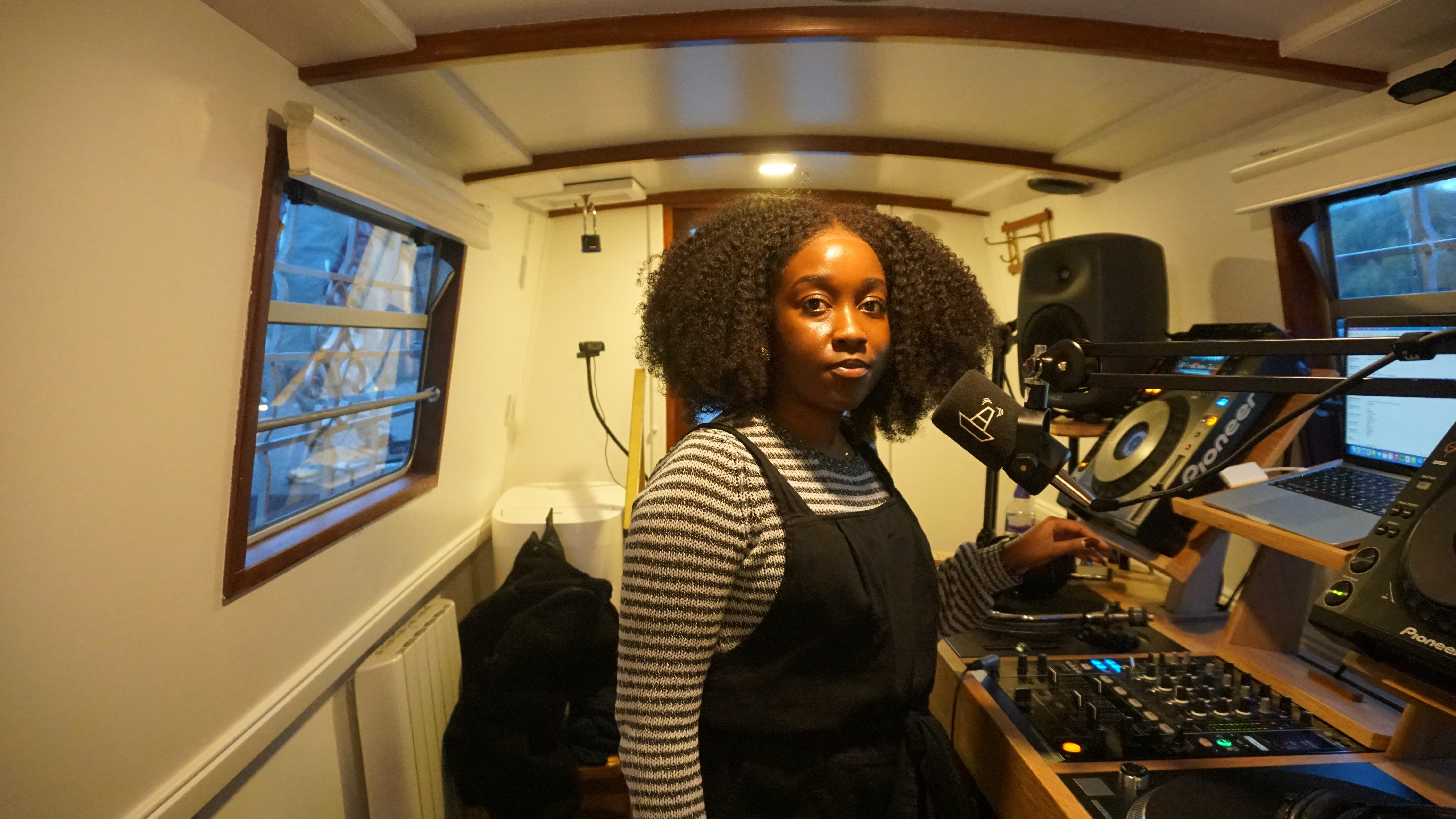 Diaspora Distins: Tone