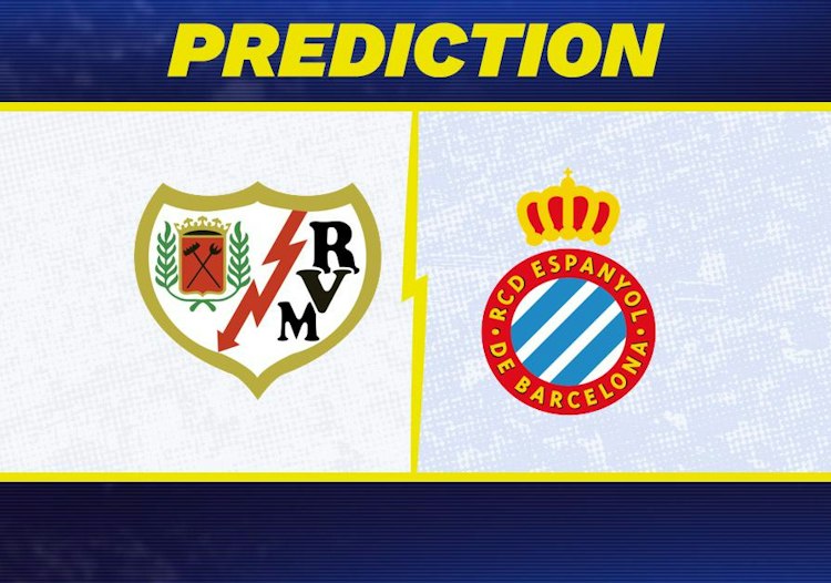 Rayo Vallecano takes on Espanyol in La Liga action.
