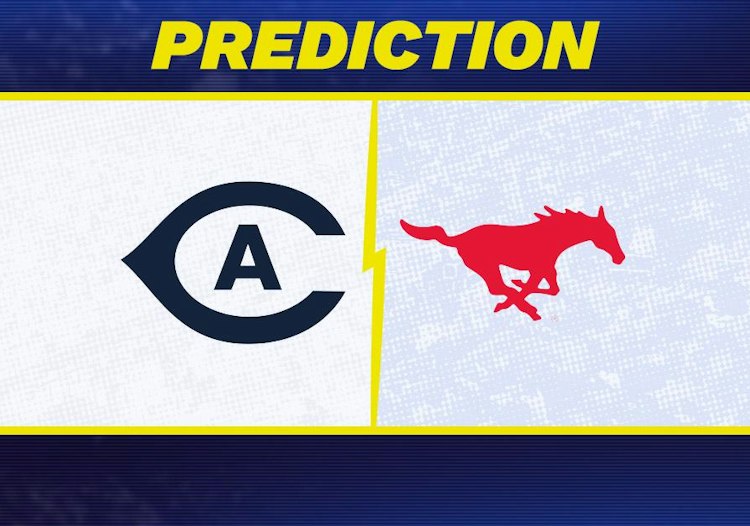 UC Davis takes on SMU in College Football action.