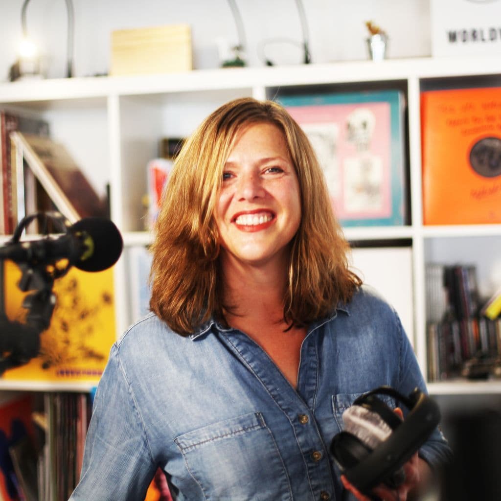 Cosmodelica: Colleen 'Cosmo' Murphy // 06-09-19