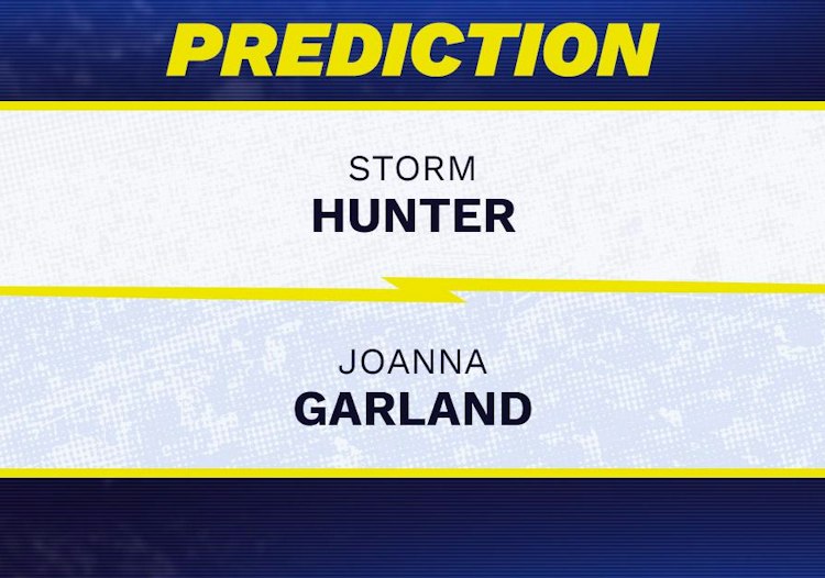 Storm Hunter takes on Joanna Garland in WTA Singapore action.