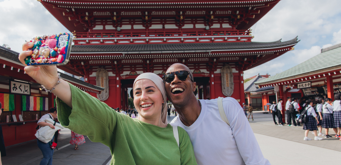 18-35s-tour-in-Japan---The-Adventure-People.png