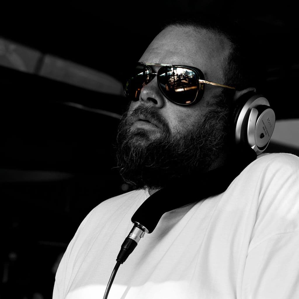 Beyond the Island of the Gods: Dea and Phil Cooper // 03-13-18