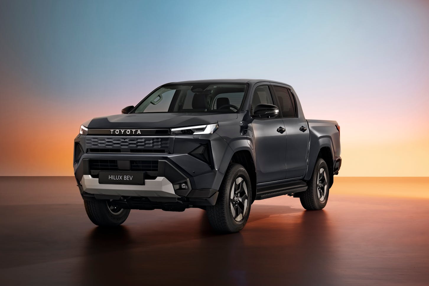 Der Toyota Hilux BEV