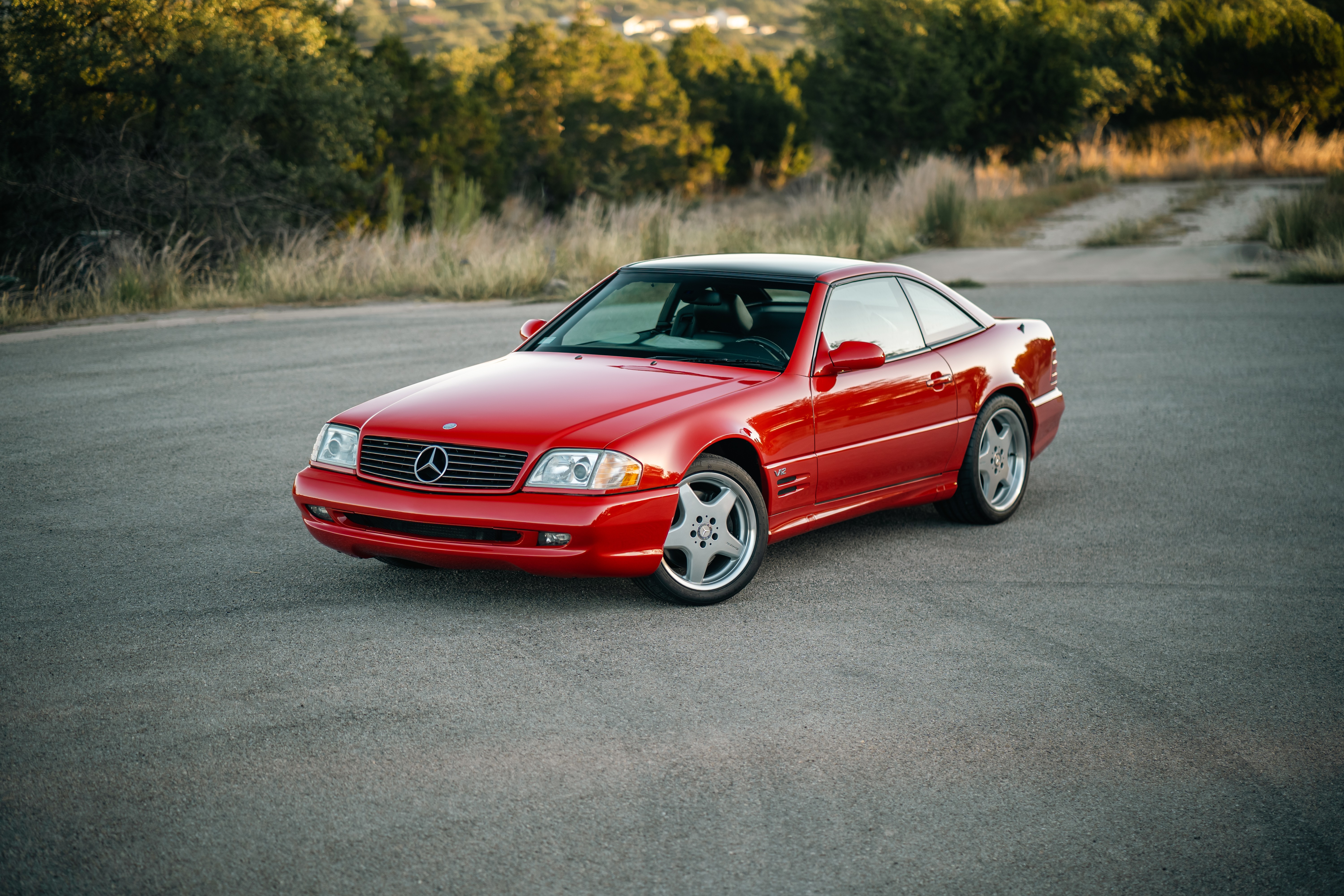 Mercedes-Benz SL600 in Dripping Springs, TX