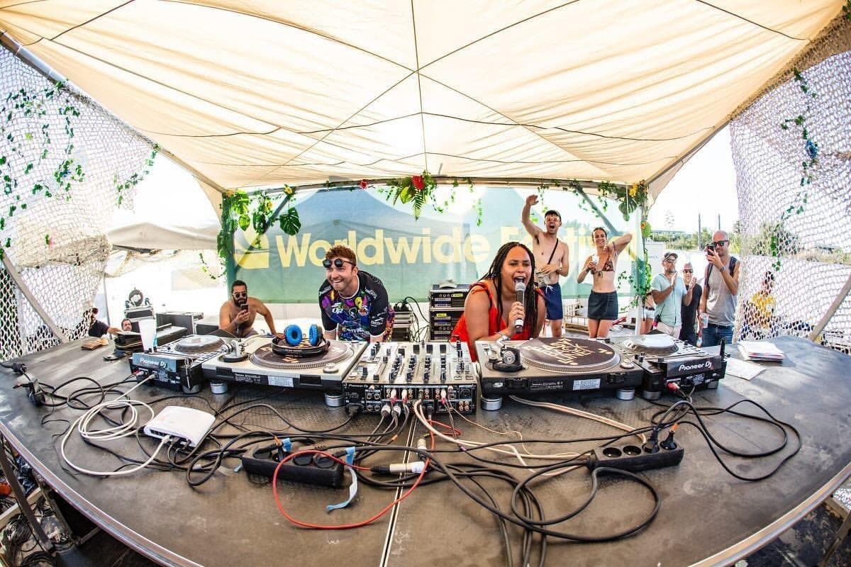 Worldwide Festival 2022: Sam Bhok & Laani from The Beach