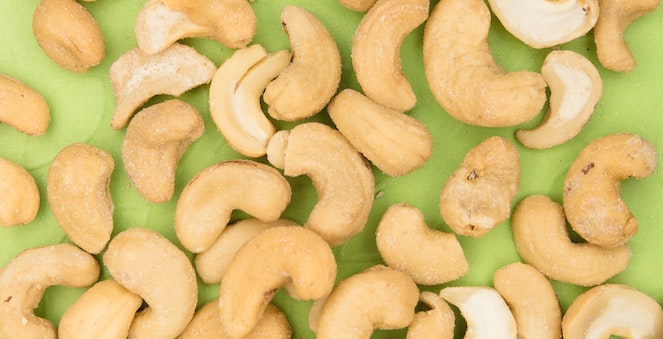 Cashew nuts