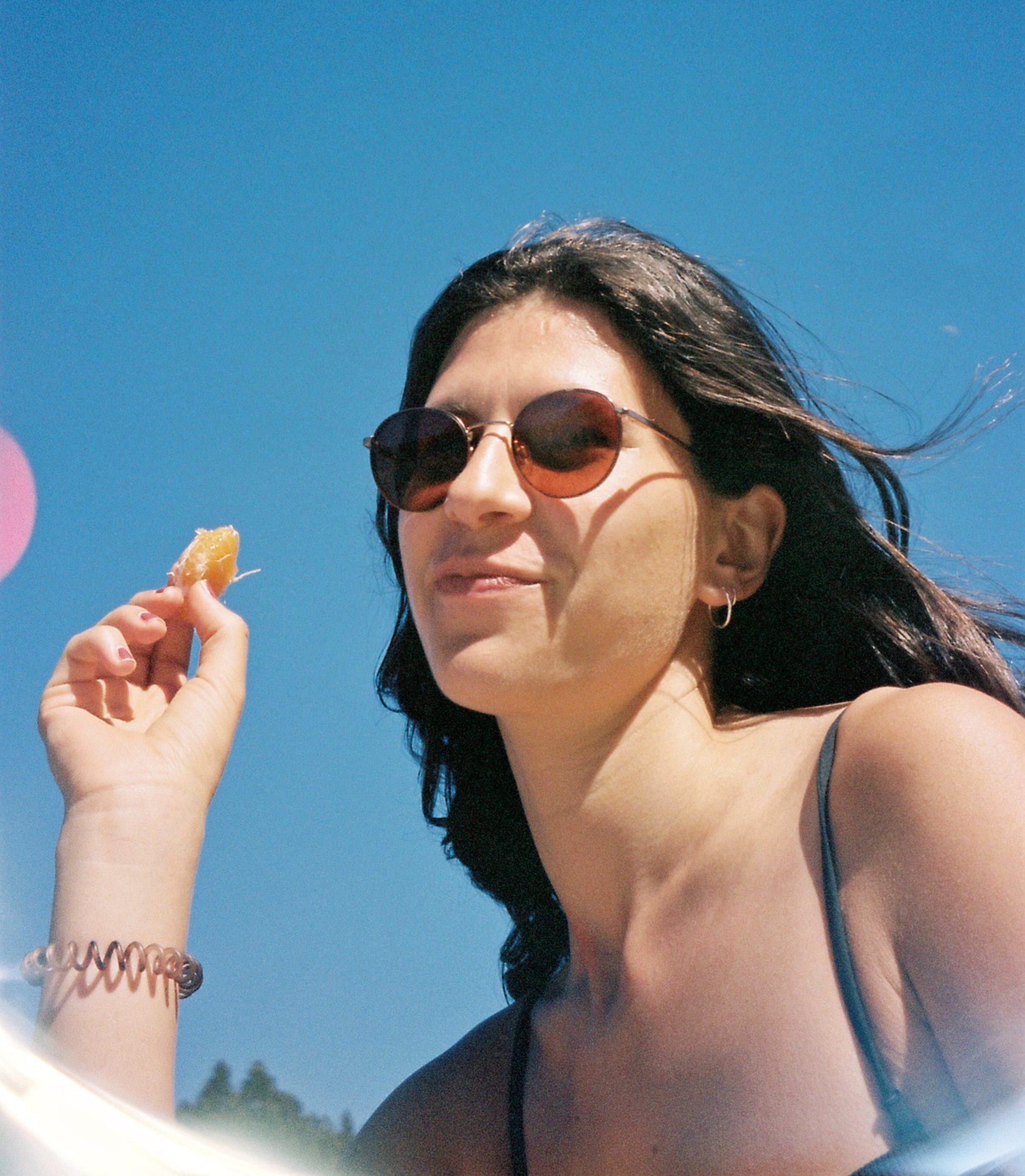 Worldwide Breakfast: Valentine Comar w/ Sofia Kuster (guest mix)