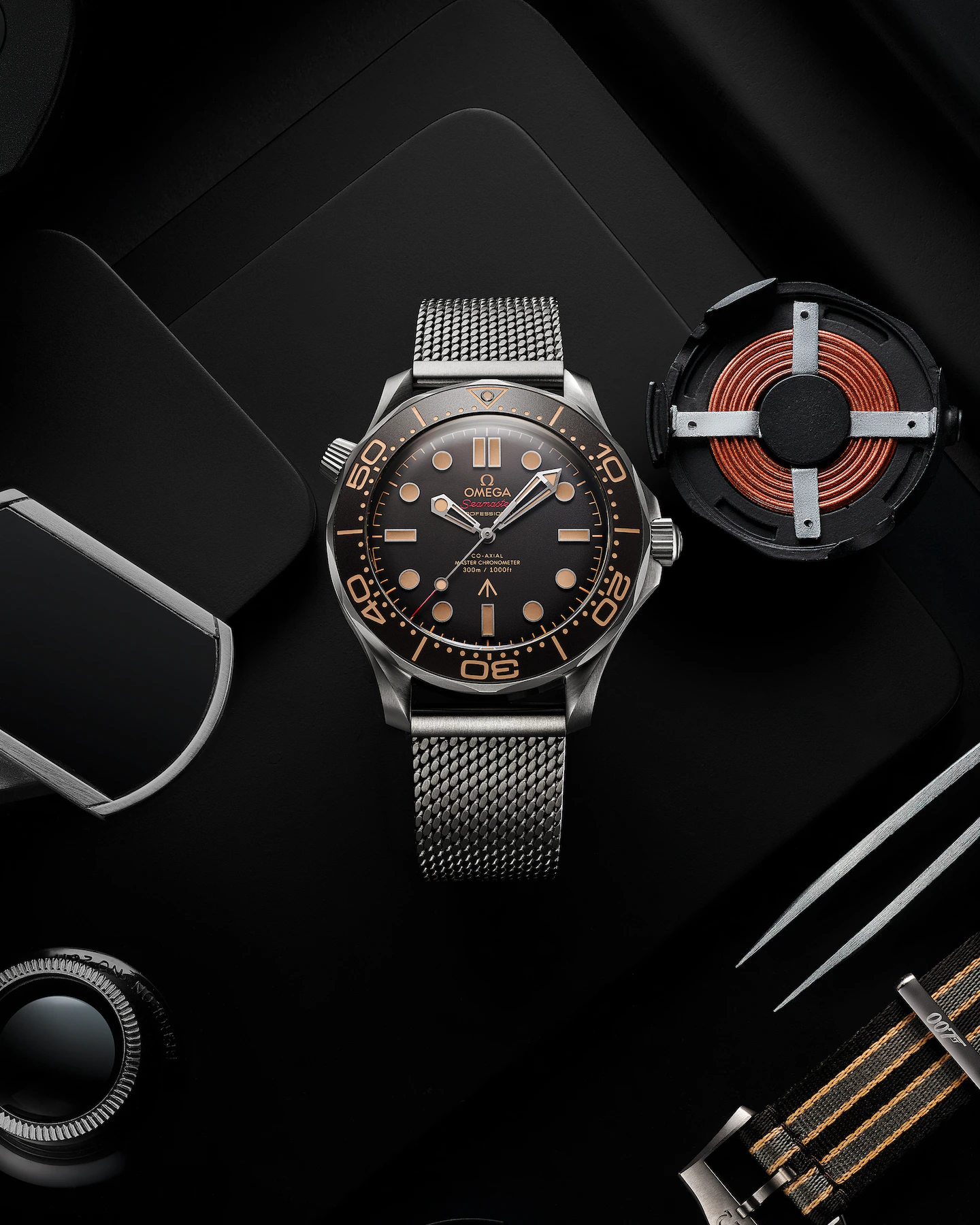 omega-seamaster-diver-300m-co-axial-master-chronometer-42-mm-21090422001001-portrait-4-c99534.png.webp